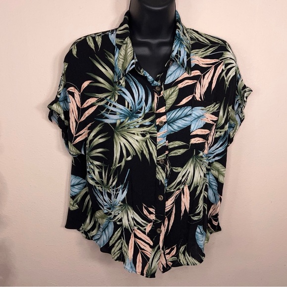 Large Moa Moa Tropical Short Sleeve Stretch Top Hawaiian Womens Button Front - Picture 12 of 12